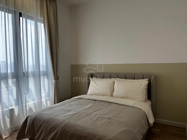 M Oscar Middle Room For Rent 1