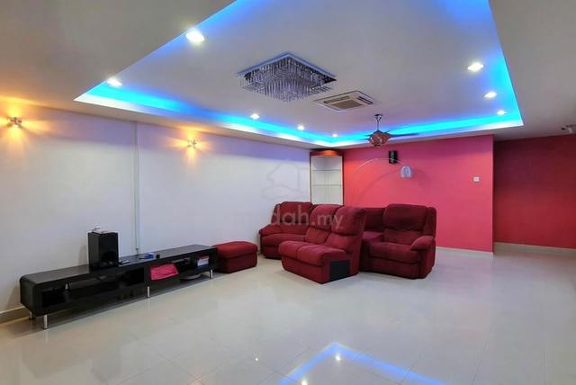 Taman Meranti Jaya 3 Storey Terrace House Puchong 4 CARPARKS 1