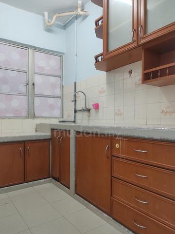 Genting Court Condominium 1
