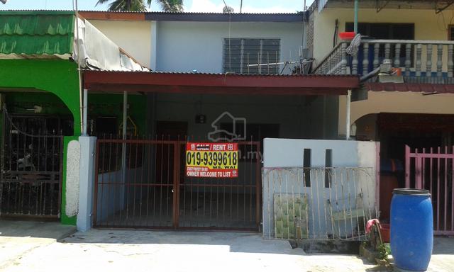 2 storey Taman Seri Pertama Sungai Buloh Sasaran Jeram 1