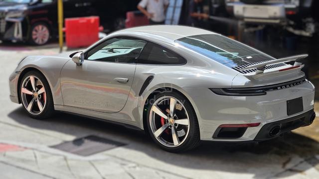 2024 Porsche 911 3.7 CARRERA TURBO / 3.5K KM / 5A - 3