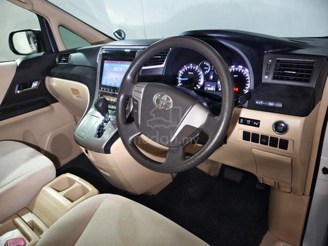 2014 Toyota Alphard 2.4 (A) 5-Years Warranty - 4