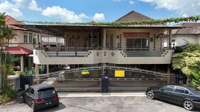 SPACIOUS 6R8B BUNGALOW 🏡 2-Storey @ Taman Tasik Semenyih 1