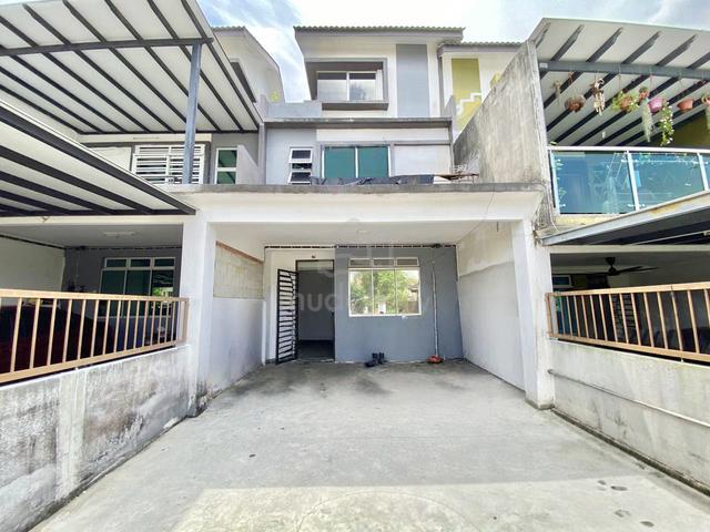 [CANTIK] Taman Scientex Pasir Gudang - Open Facing 👍🏻‼️ 1