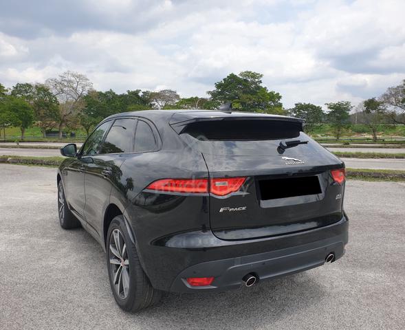 2018 Jaguar F-PACE 2.0 INGENIUM R-SPORT LOW MILEAG - 2