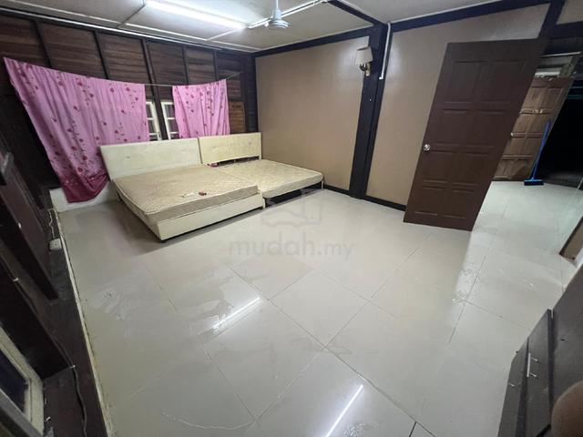 Furnished kg house near Seremban2/PD 1
