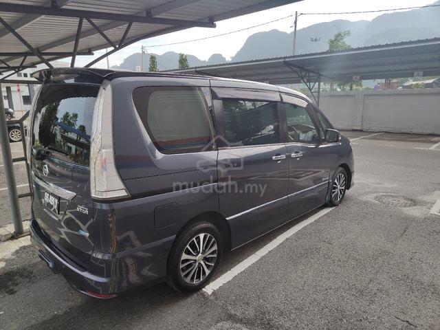 2016 Nissan SERENA 2.0 S-HYBRID HIGHWAY STAR - 3