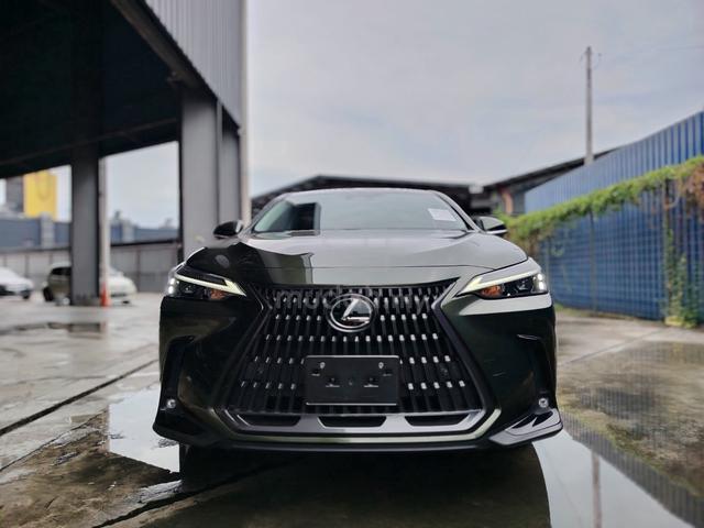 2023 Lexus NX250 2.5 VERSION-L (A) GRADE 4.5B - 3