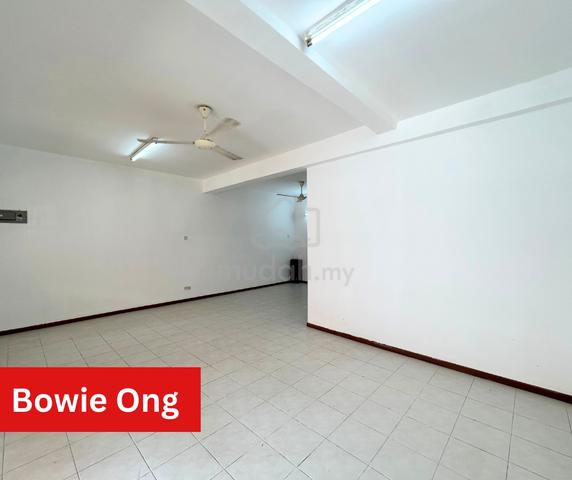 [Good Location] Lagenda Heights 2.5 Storey Terrace For SALE 2