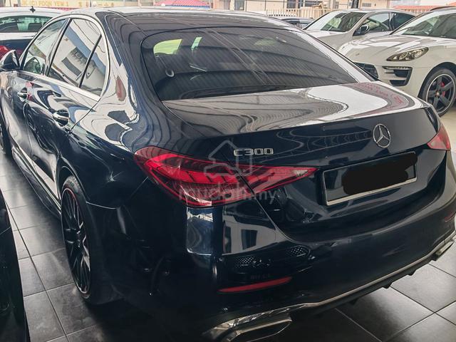 2023 Mercedes Benz C300 AMG LINE-Full Service Mers - 4