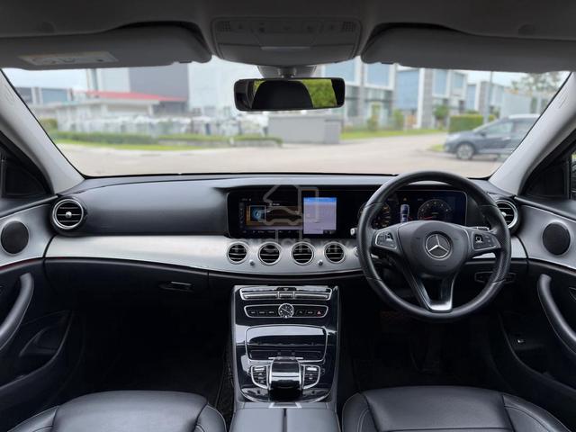 2016 FULL LOAN Mercedes Benz E250 AVANTGARDE 2.0 - 4