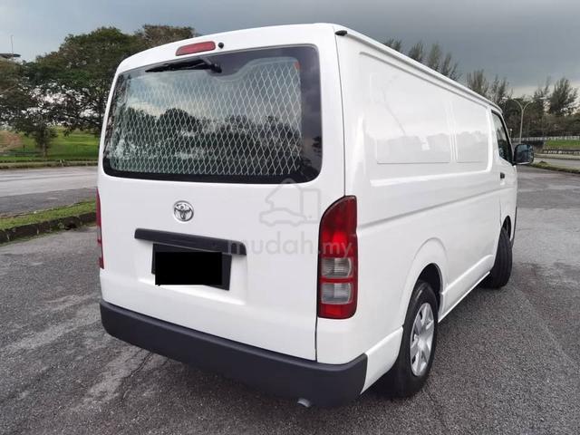 Toyota HIACE 2.5  (M) PANEL VAN year made 2019 - 4