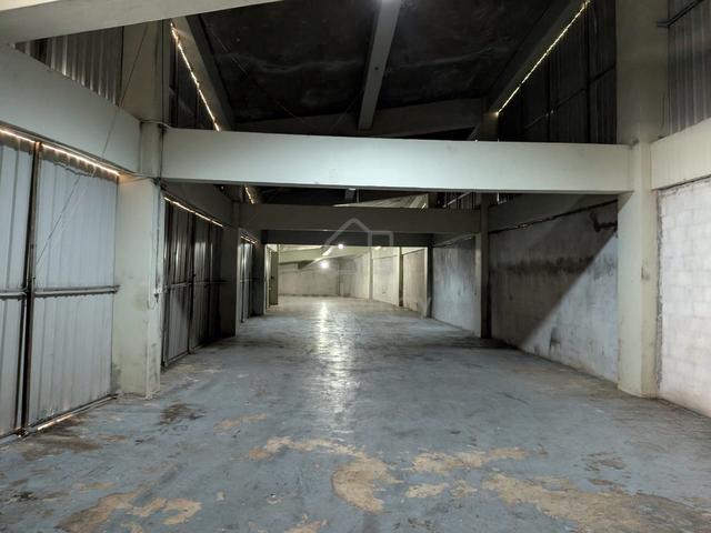 Inanam Menggatal Warehouse storage for Rent 1