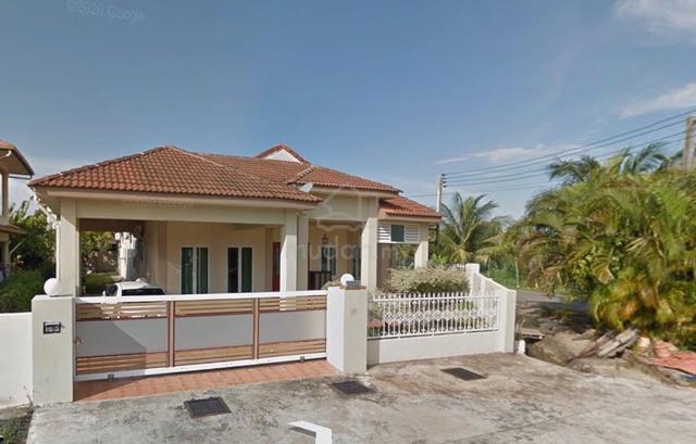 For sale - Single Storey Bangalow House 1