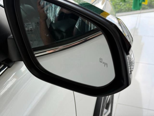 [Rebate 33k Pre Reg] 2025 Toyota FORTUNER 2.8 VRZ - 5