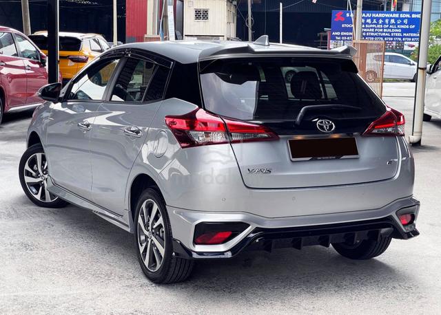 2025 Toyota YARIS 1.5 G FULL WARRANTY LOW MILEAGE - 2