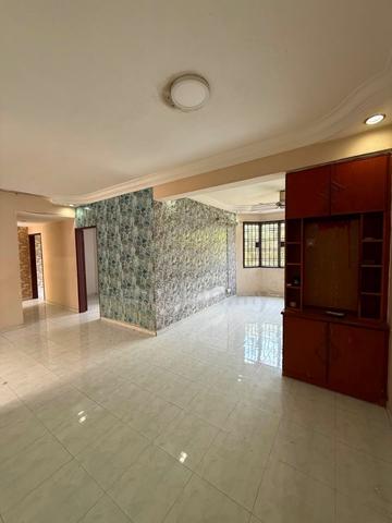 Sri Putra Apartment 1