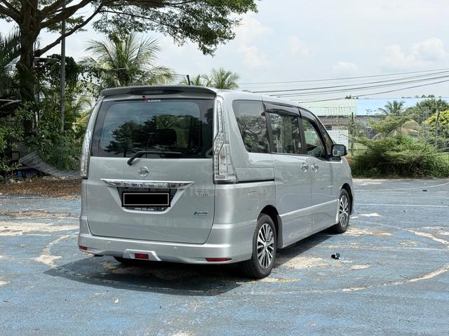 2017 Nissan SERENA 2.0 S-HYBRID HIGHWAY STAR - 4