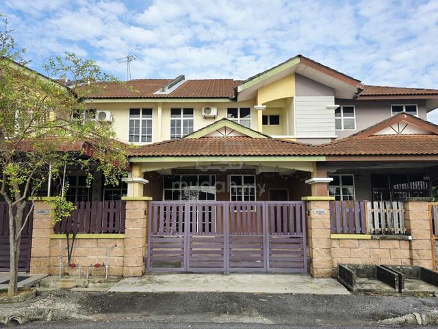 BERDEKATAN HOSPITAL SULTANAH BAHIYAH, Teres 2 Tgkat di Taman Vistana 1