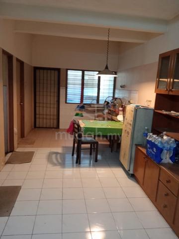 Taman Wangsa permai townhouse kepong upper unit 1
