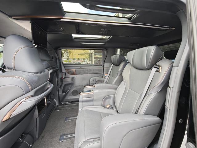 2024 Toyota ALPHARD 2.5 Z 5A 200KM ONLY - 3