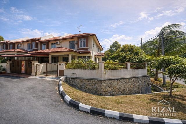 2 Storey Terrace House Corner Lot Taman Mawar Bandar Baru Salak Tinggi 1
