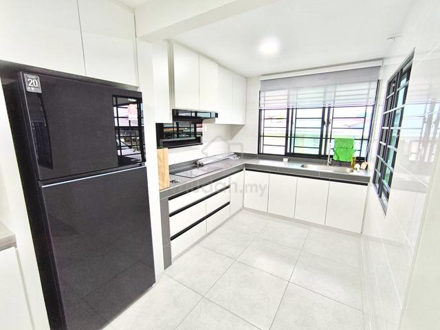 Pending Height Double Storey Corner House 1