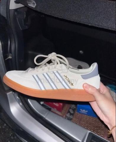 adidas handball spezial junior - photo 2 of 5