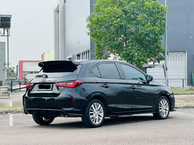 FULL LOAN 2023 Honda CITY 1.5 HATCHBACK V (A) - 4