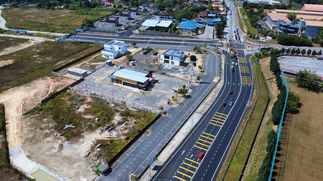 FACING MAINLOAD LAND Hitech Park Kulim Jalan Serdang For Sale 1