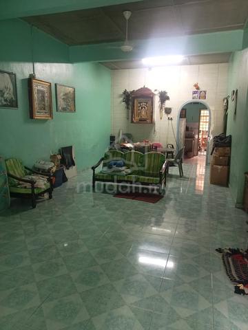 single storey Semi D, Ulu Tiram, 3bedroom, 3498sqft, unblockview, 1