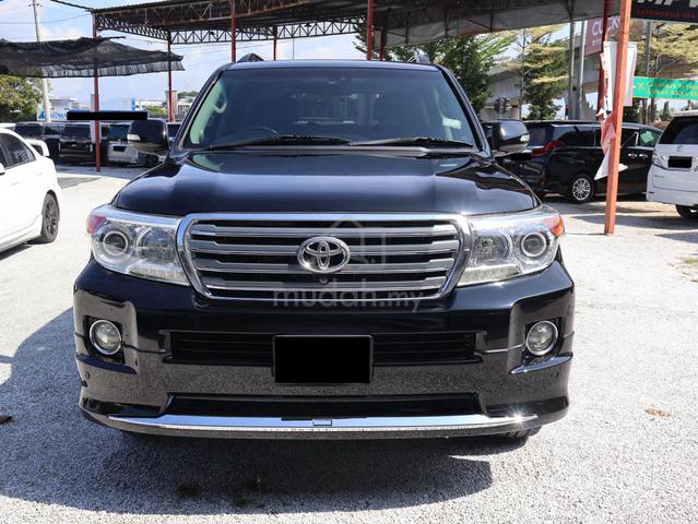 2012 Toyota LANDCRUISER  4.6 V8 ZX (A) M417 - 2