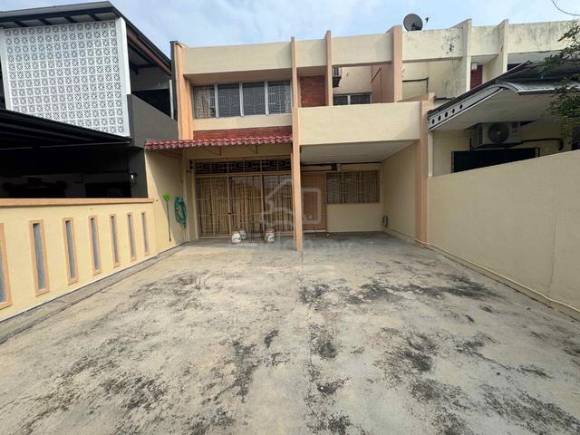 Subang Jaya SS18 2-Sty Terrace House 25x75sf 3room 3bath Fully Furnish 1