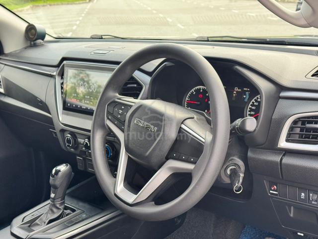 2022 Isuzu D-MAX PREMIUM 1.9L (A) 4X4 Roller Shutt - 5