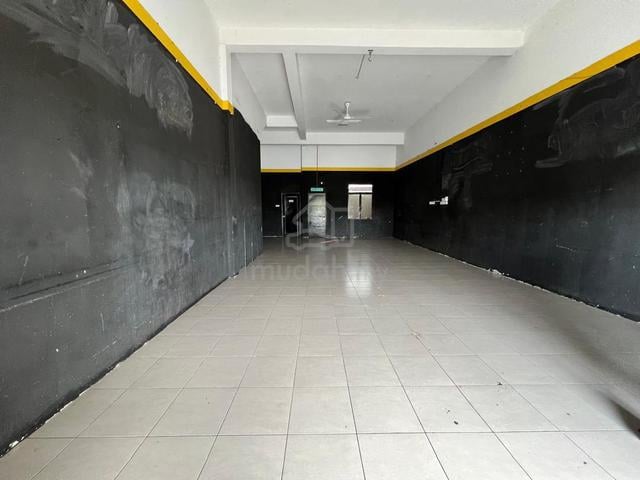 Facing Road Ground Floor Shoplot Plaza Mentaloon Anak Bukit For Rent 1