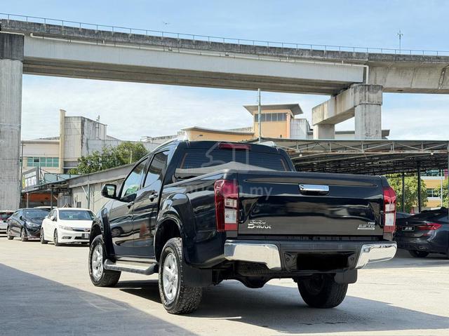 ISUZU DMAX 2.5 4x4 (AT) DOUBLE CAB TURBO D MAX VGS - 2