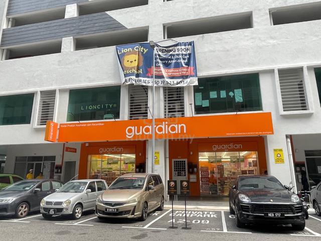 Endlot Razak City 1