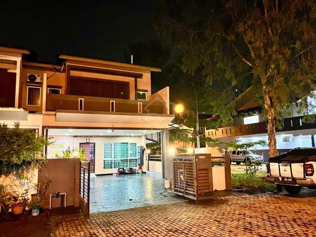 2 Story Terrace End Lot For Sale (Gated & Guarded) 🏠 1