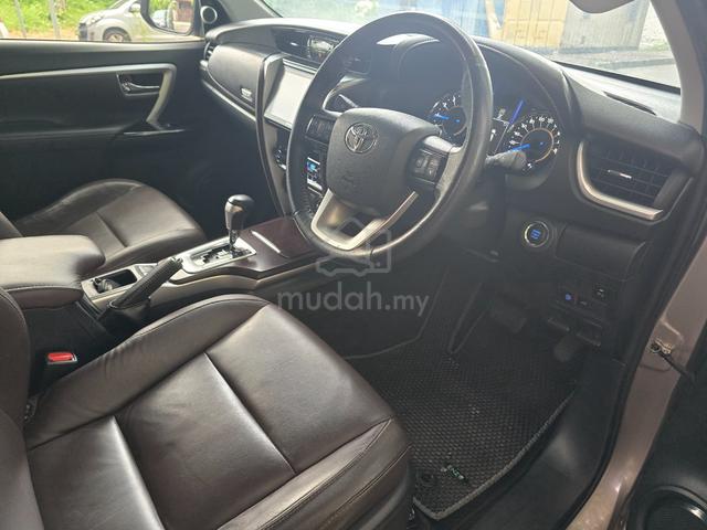 2017 Toyota FORTUNER 2.7 SRZ 4X4 2TR-FE (A) - 3
