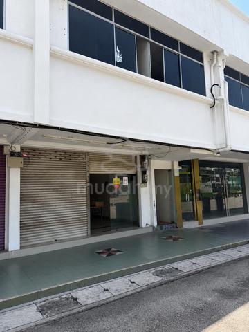 Melaka Raya Main Road Shoplot For Rent 1