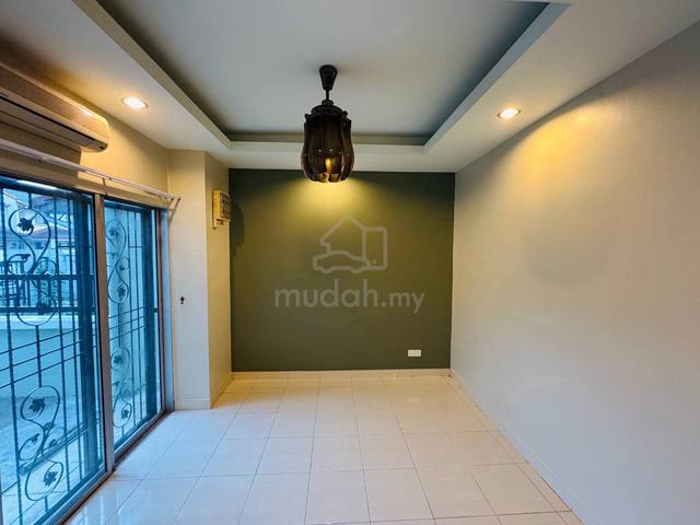Taman Pinggiran USJ Shah Alam, New Painting Privacy Area 1