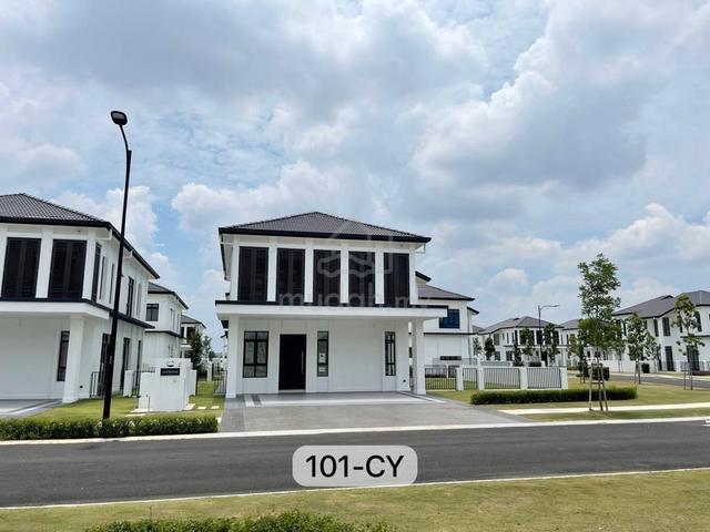 Cantik & Face ParkingšCORNER BUNGALOW Houseļ¼Eco Granduer Puncak Alam 1