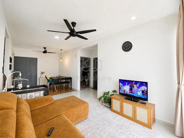 Residensi Laguna Biru 2 1