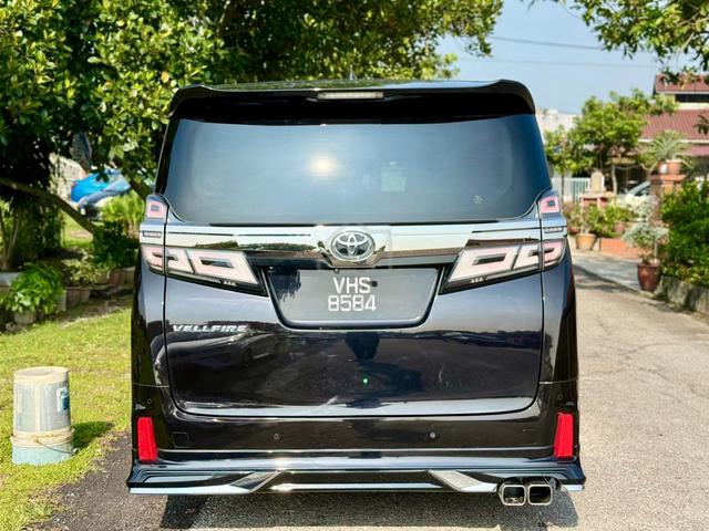 ON THE ROAD 2018 Toyota VELLFIRE 2.5 (A) - 5