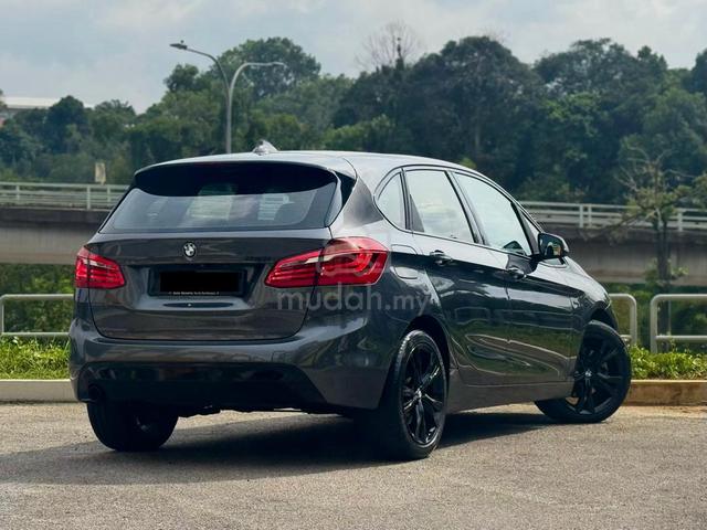 BMW 218i 1.5 M-Sport RevCam PwrBoot OriPaint 1Owr - 2