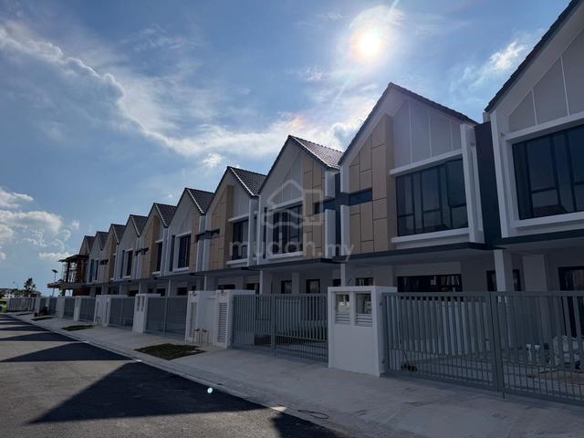 Desa Tebrau Cello Double Storey Terrace 22x75 Original Partial Furnish 1