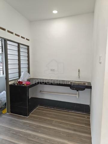 Pulai Utama 1