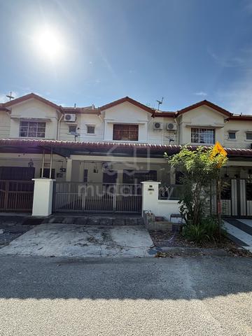 Klebang Ria Double Storey House Fully Furnished 1
