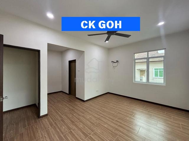 98 Greenlane 3 Storey Terrace House 5 ROOM GATED CORNER 1