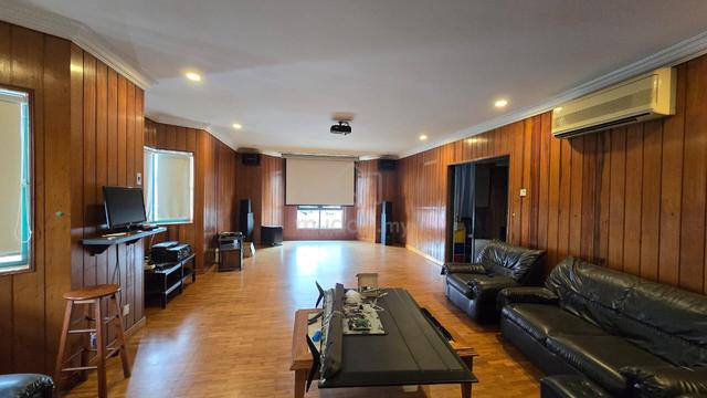 2.5 Sty Bungalow @ Bukit Jalil Golf & Country Resort, Freehold, Cheap 1